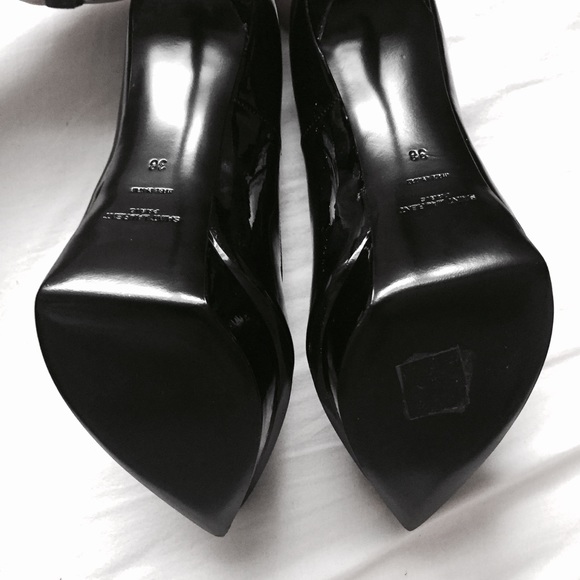 Saint Laurent Black Patent Leather Plaform Pumps - Picture 6 of 7